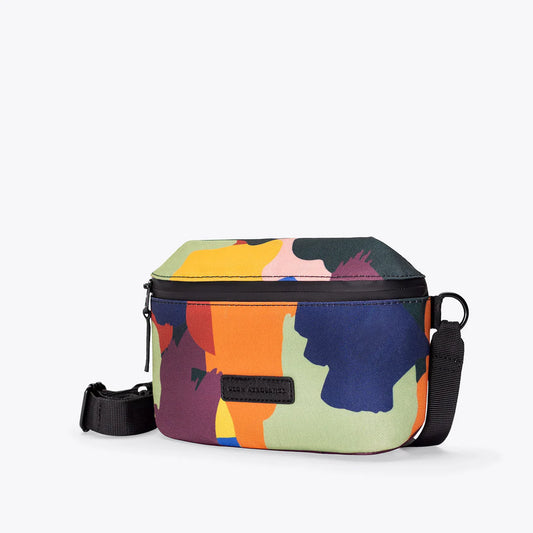 Jona Medium - Artist Collaboration - leif Podhajsky