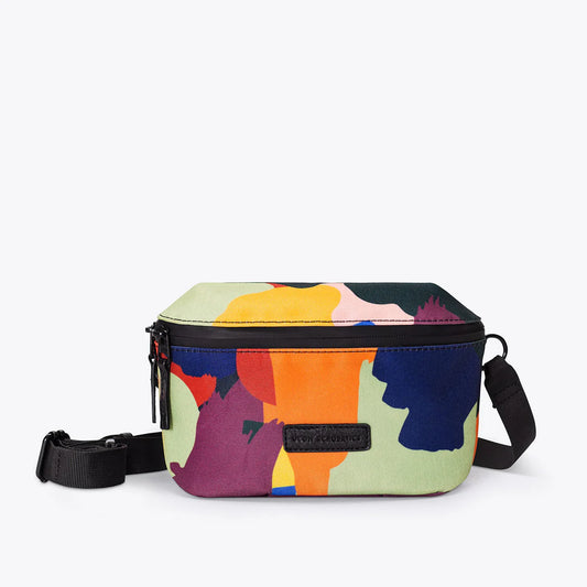 Jona Medium - Artist Collaboration - leif Podhajsky