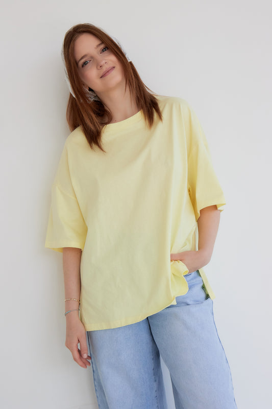 T-shirt yellow