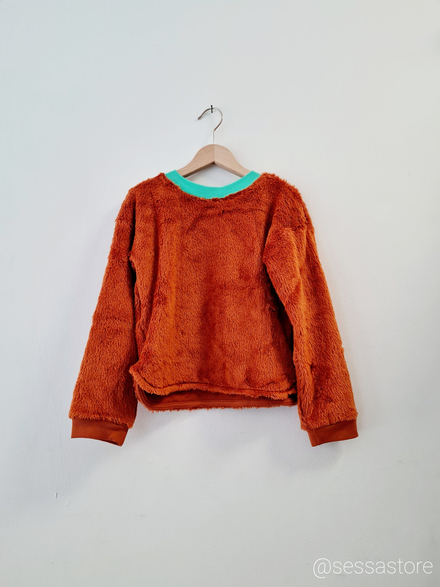 - Cath Sweater - Pluche Brown