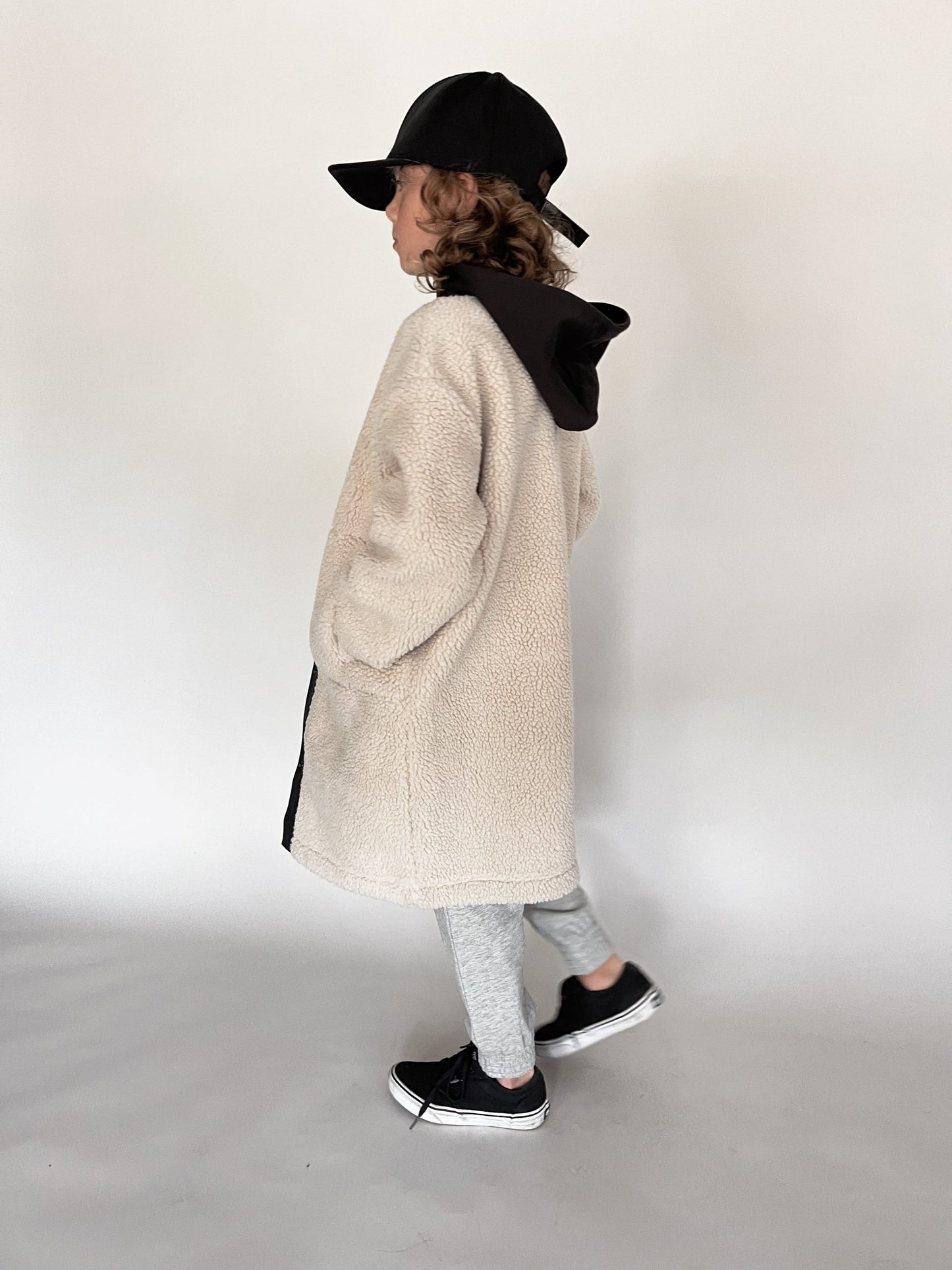 - Palle Pile Coat - Cold Beige