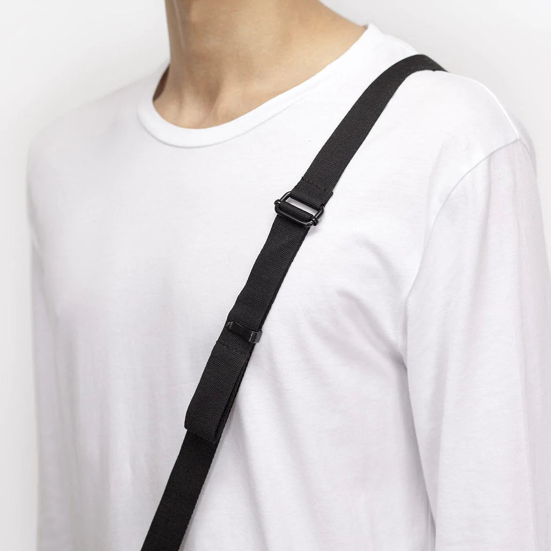 Jona Medium - Stealth - Black